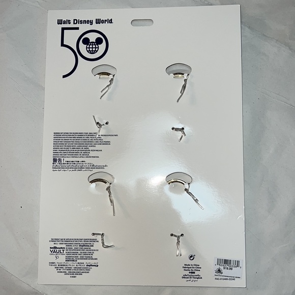 4pcs Disney 50th Anniversary Collection Keychains Mickey Mouse Cinderella Castle - Picture 13 of 13